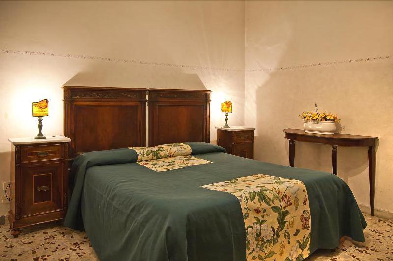 Villa Fiorita Сиена Екстериор снимка