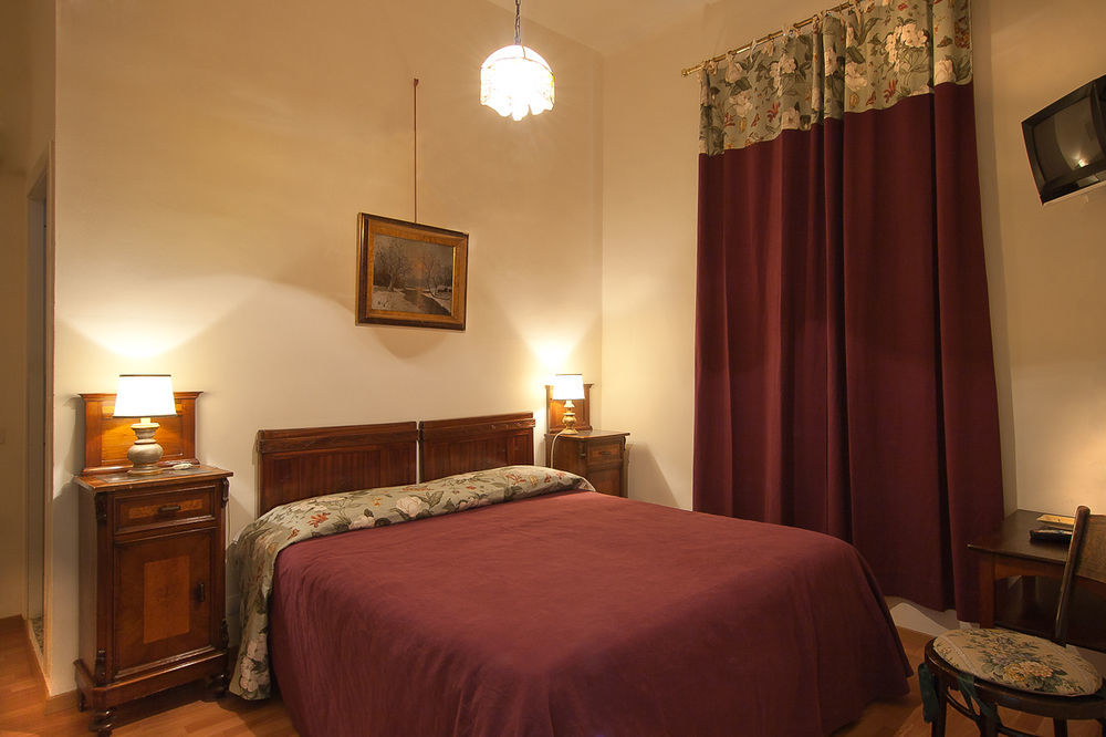 Villa Fiorita Сиена Екстериор снимка